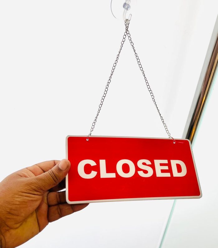 open close door hanging sign board